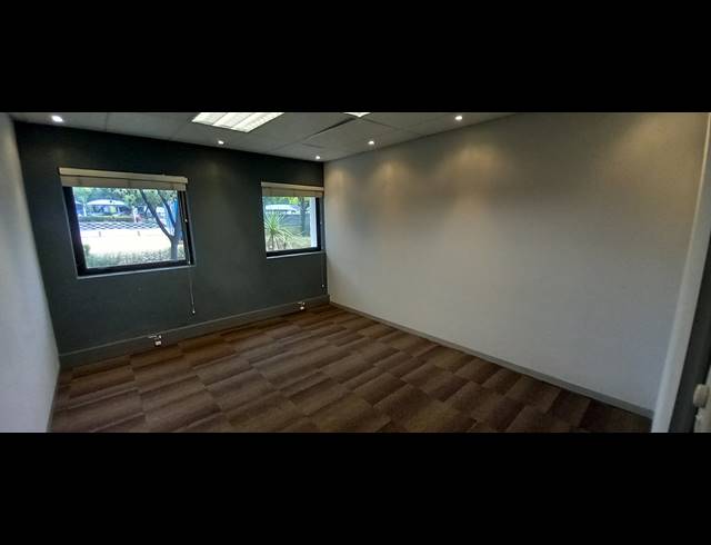 342M² OFFICE TO LET IN RIVONIA